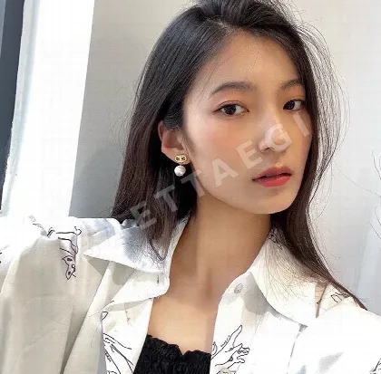 셀린느 개선문 진주 귀걸이 69491