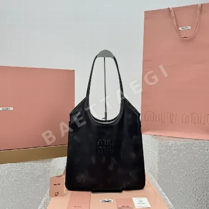 미우미우 데미지 가공 언더암백 68232