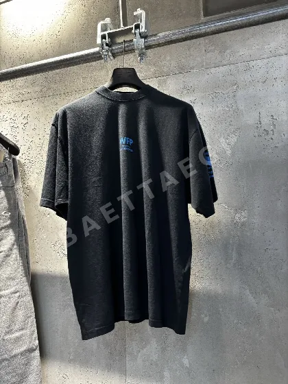 발렌시아가 여성 반팔 티셔츠 142617