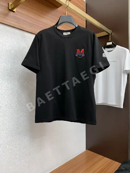 몽클레르 자수 배지 크루넥 코튼 반팔 티셔츠 남성