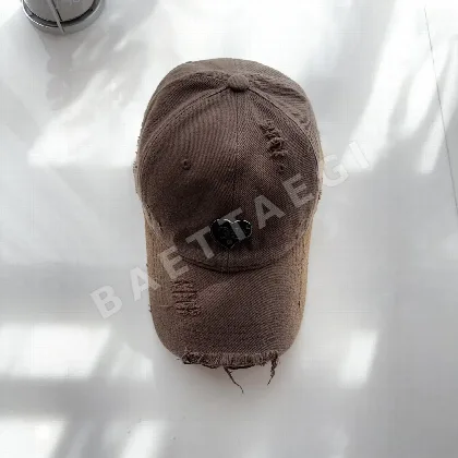 프라다 베이스볼캡 84819