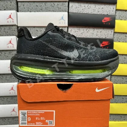 나이키 [M] 보메로 프리미엄 HQ2050-001 201651 Nike Vomero Premium Black Volt