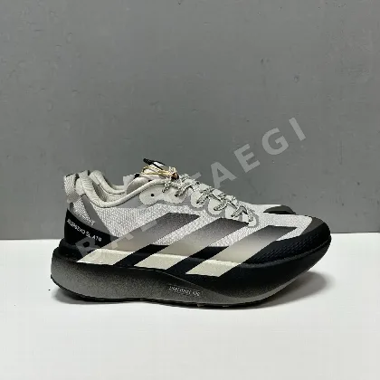 아디다스 신발 157700 Adidas Sneakers