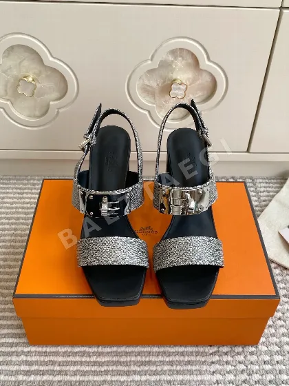 에르메스(Hermès)의 일로나(Ilona) 90 힐 112803