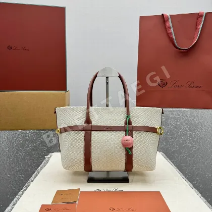 로로피아나 기에라 쇼퍼 캔버스 가방 128900