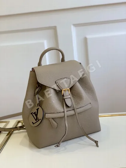 루이비통 몽수리 모노그램 앙프렝트 그레이 백팩 M45410