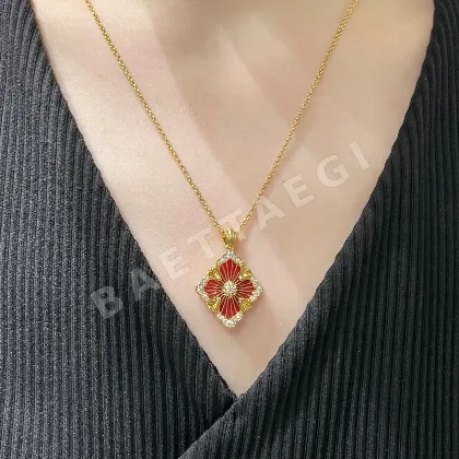 부첼라티 오페라 레드 에나멜 골드 목걸이 64295