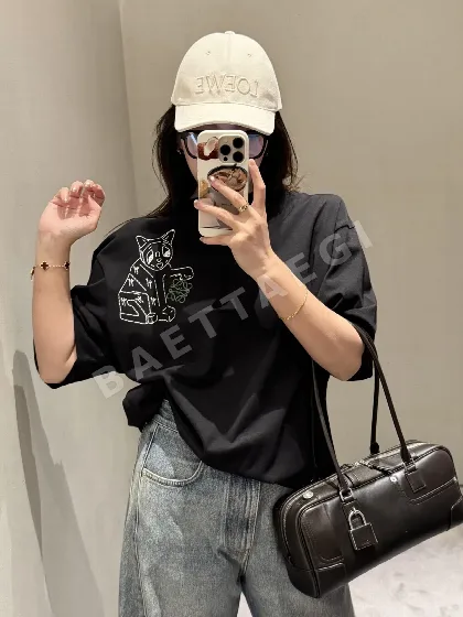 루이비통 고양이 자수 오버핏 반팔 티셔츠 5849