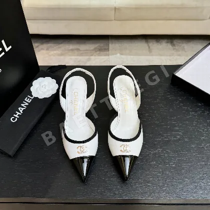 샤넬 더블 C 포인티드 팁 키튼힐 오픈백 샌들 98430