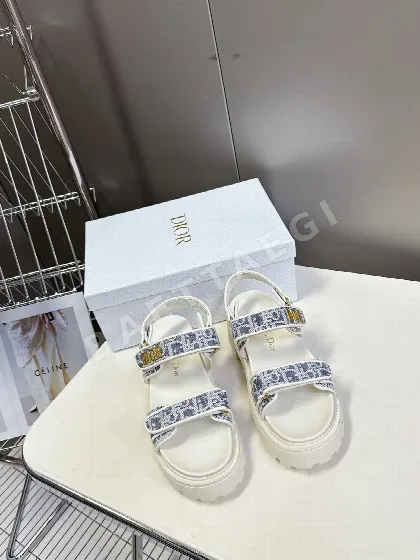 디올 벨크로 샌들 131272