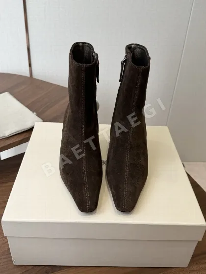 브루넬로쿠치넬리 포인티드 토 스틸레토 힐 미드카프 부츠 151500