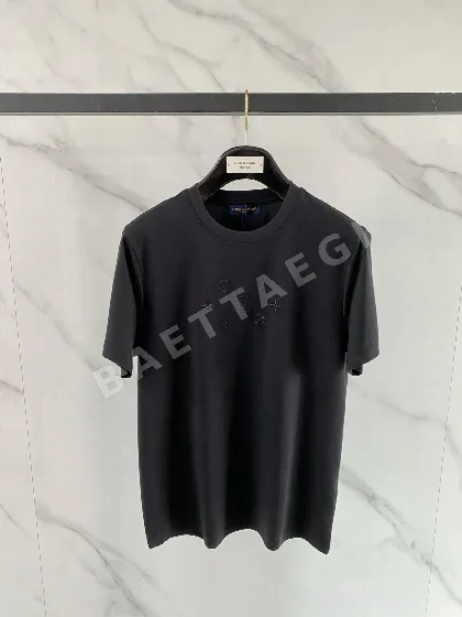 루이비통 크루넥 반팔 티셔츠 148343