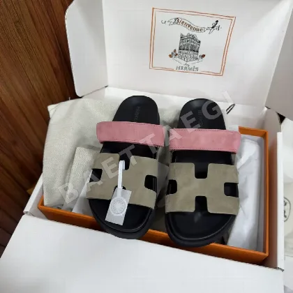 에르메스 스웨이드 시프레 샌들 93937