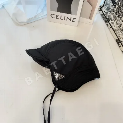 프라다 나일론 플라이트 햇 모자 84704