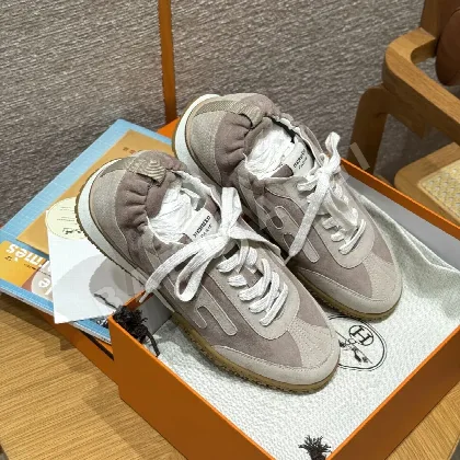 에르메스 제트 스니커즈 8258