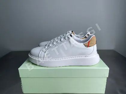 버버리 신발 29704