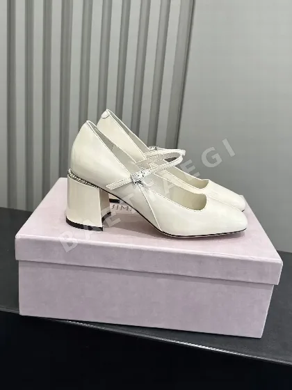 지미추 신발 8110