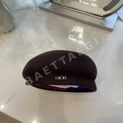 디올 울 베레모 모자 78600