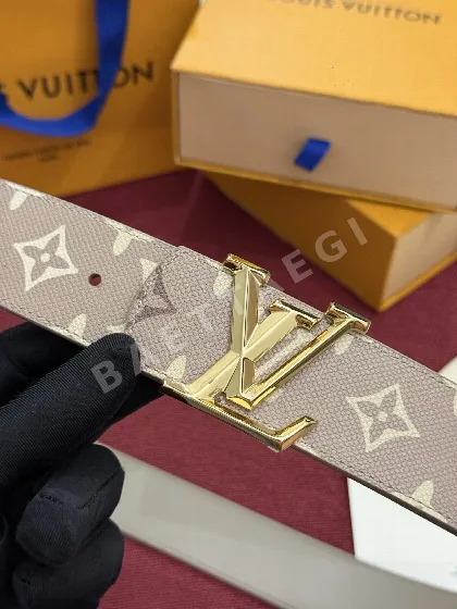 루이비통 LV 디멘션 모노그램 리버서블 벨트 130853