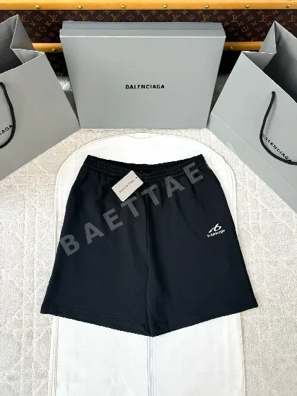 발렌시아가 반사 문자 프린트 여성 반바지 115267