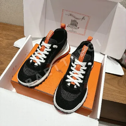 에르메스 리더 스니커즈 105119
