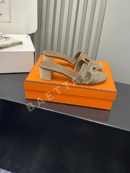 에르메스 오아시스 샌들 95691