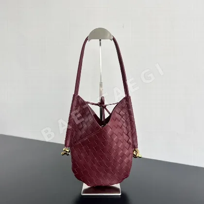 보테가베네타 램스킨 클래식 토트백 116766
