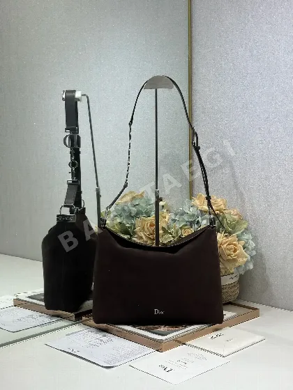 디올 미디엄 스웨이드 호보 가방 196716