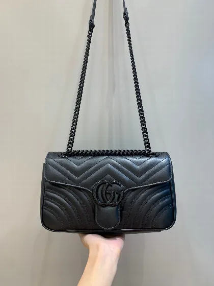 구찌 마카롱 블랙 가죽 숄더백 26CM443497