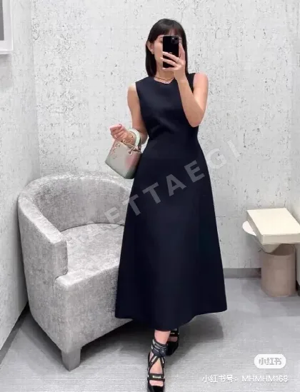 디올 헵번 스타일 민소매 원피스