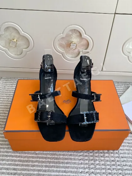 에르메스 H링 버클 키튼힐 스웨이드 리브 샌들 55217