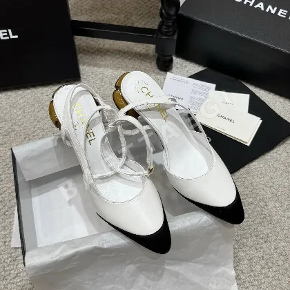 샤넬 더블 C 로고 진주 힐 하이힐 79974