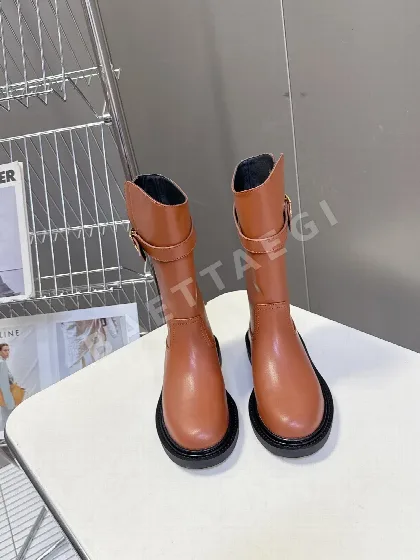 셀린느 라이딩 부츠 8964