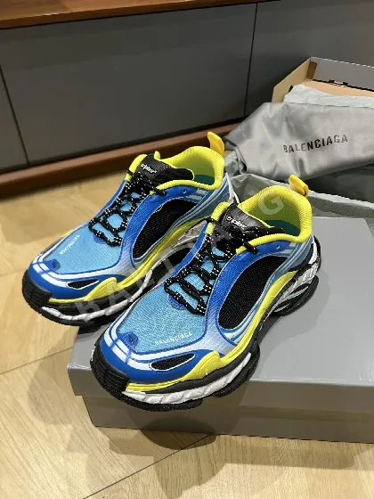 발렌시아가 신발 75263