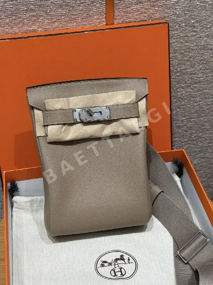 에르메스 핵 아 도 토고 가죽 백팩 166682