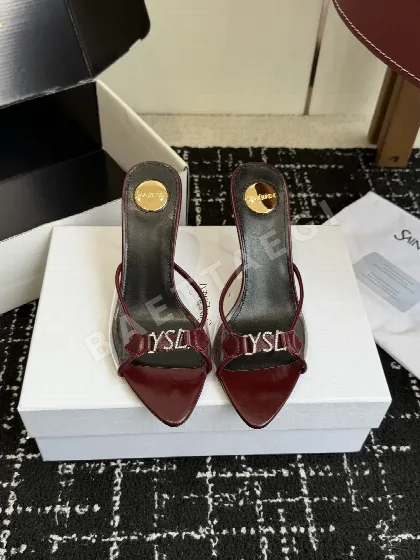 생로랑 YSL 큐빅 버클 클래식 하이힐 41717