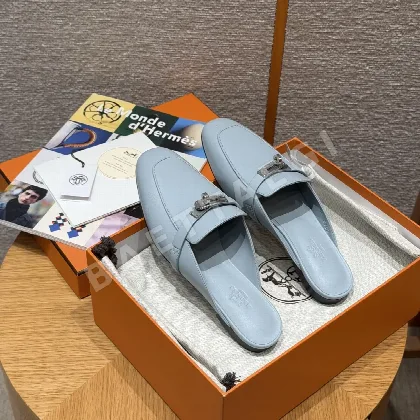에르메스 이즈 뮬 샌들 그레시어블루 염소가죽 은색 버클 163725