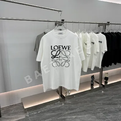 로에베 남여공용 반팔 71783