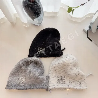 로에베 니트 비니 모자 79044