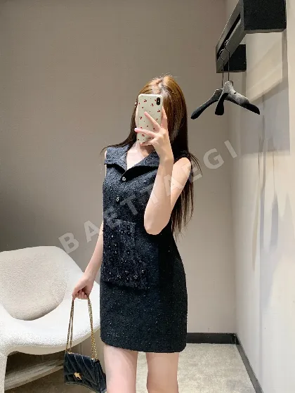 샤넬 네이비 카라 비즈 장식 트위드 후드 슬리브리스 원피스
