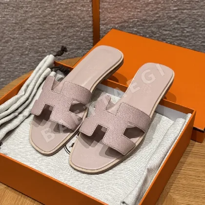 에르메스 오란 샌들 117493