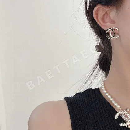 샤넬 귀걸이 65983