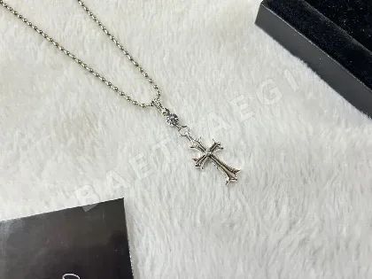 크롬하츠 소형 크로스 비즈 목걸이 62435