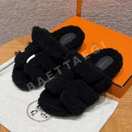 에르메스 시프레 샌들 블랙 울레더 164708