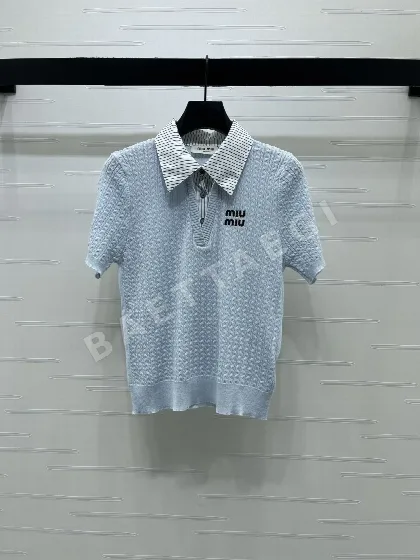 미우미우 스트라이프 카라 니트 반팔 탑 52532