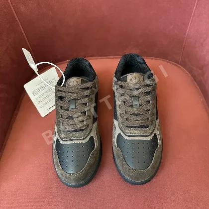 디올 로우탑 스니커즈 8754
