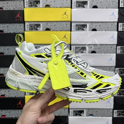 오프화이트 비 라이트 백 202381 Off White Be Right Back Black