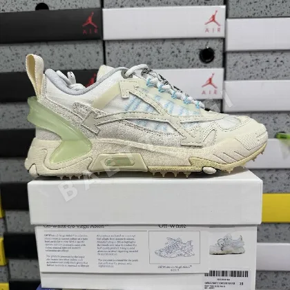 오프화이트 오디세이 2000 화이트 202432 Off White Odsy-2000