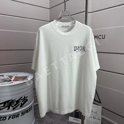 디올 워시드 가공 루즈핏 크루넥 남성 반팔 티셔츠 47490