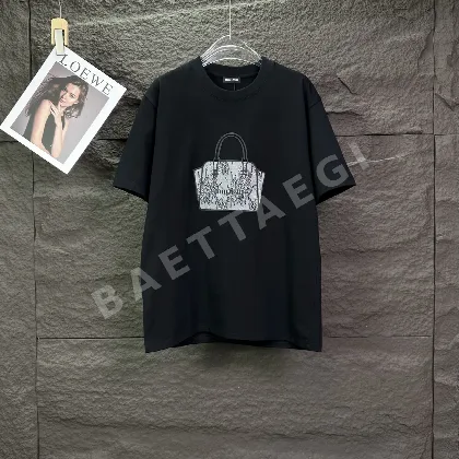 미우미우 여성 반팔 88722